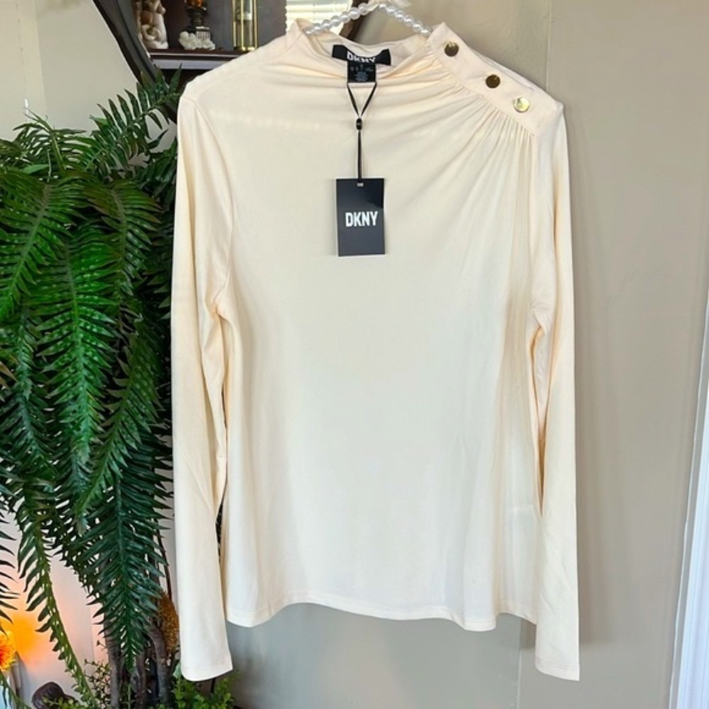 Brand New DKNY Buttercream Long Sleeved Top Buttons High Necked Draped Gathered
